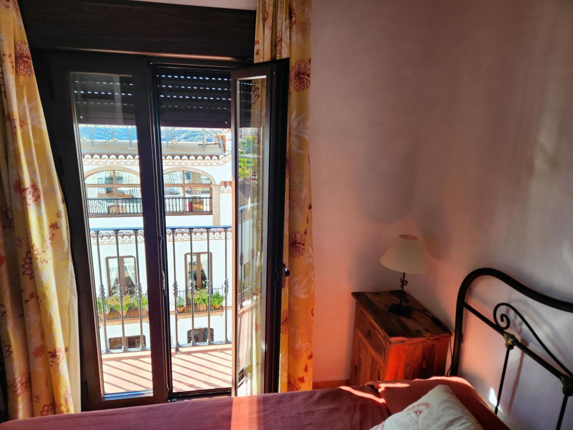Posada La Plaza Canillas de Albaida Εξωτερικό φωτογραφία